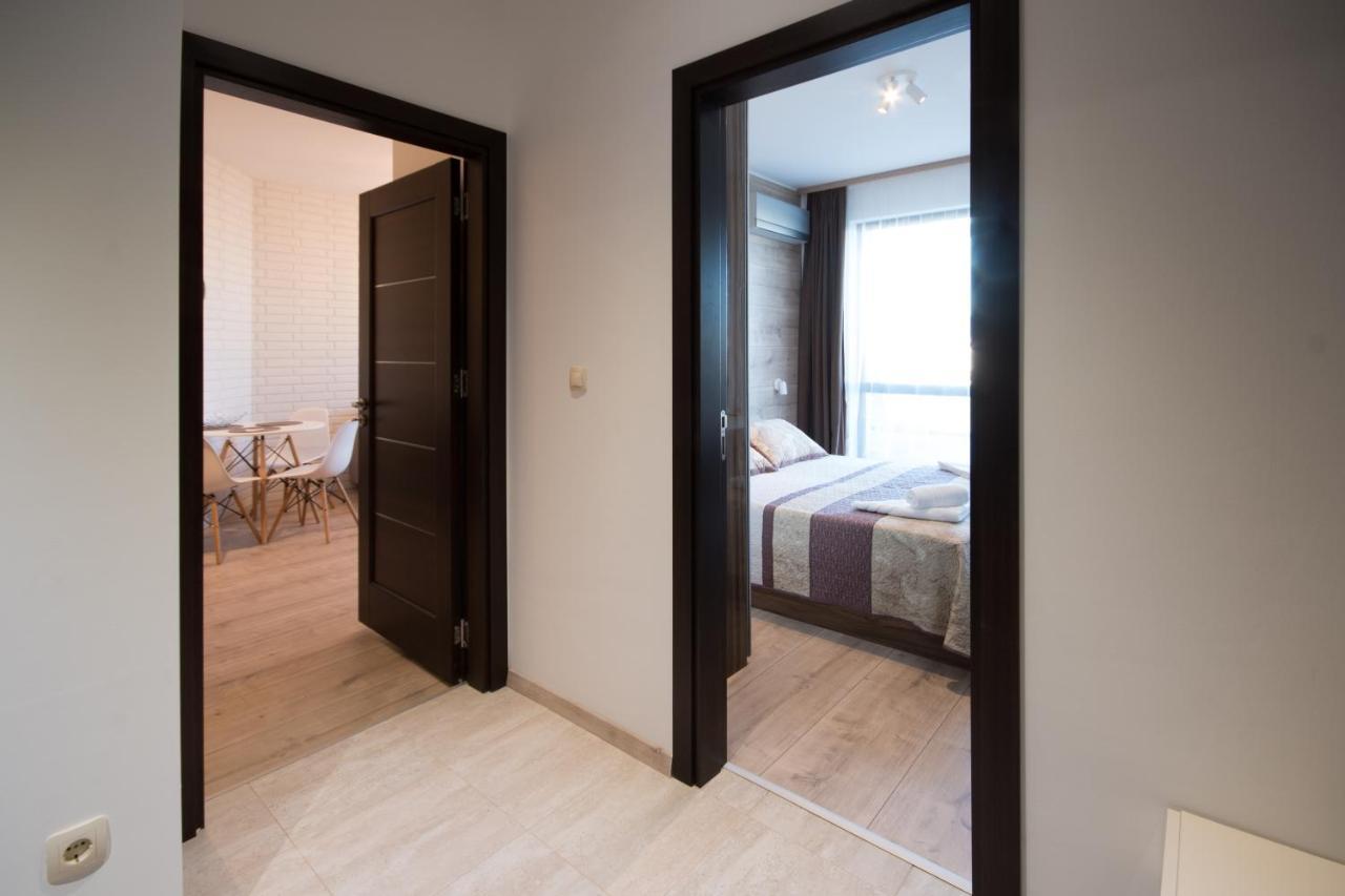 City Apartments Triumph 바르나 외부 사진