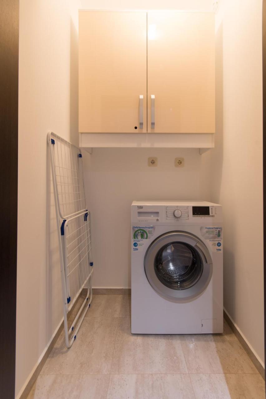 City Apartments Triumph 바르나 외부 사진