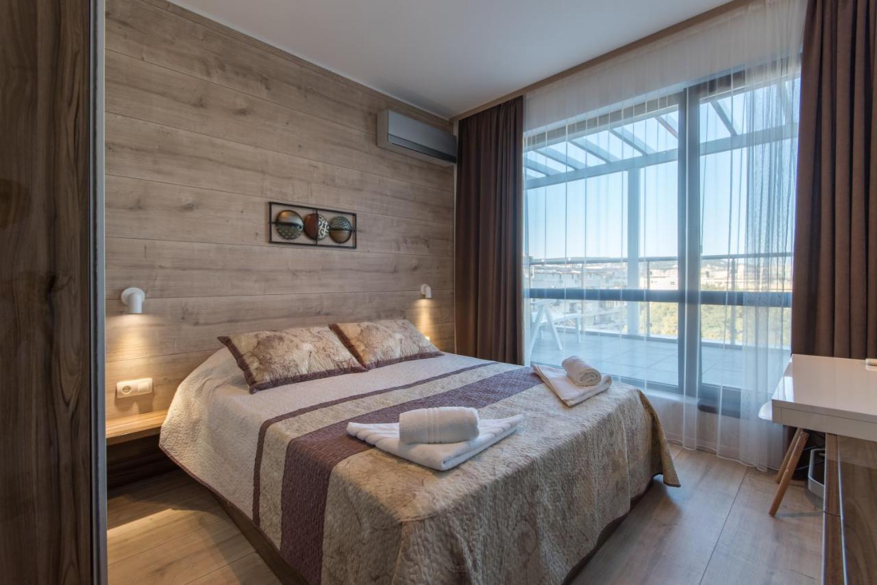 City Apartments Triumph 바르나 외부 사진