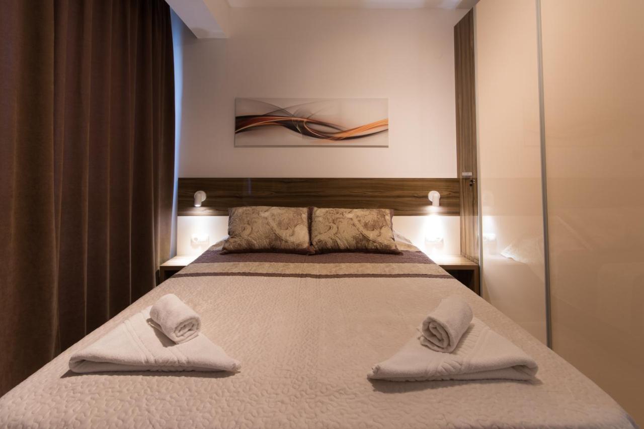 City Apartments Triumph 바르나 외부 사진
